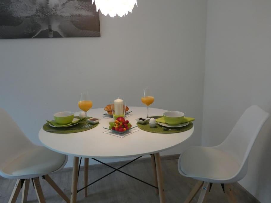 Ruhiges Garten-studio Chiara Gstadt Laeufers Chiemsee Apartment *